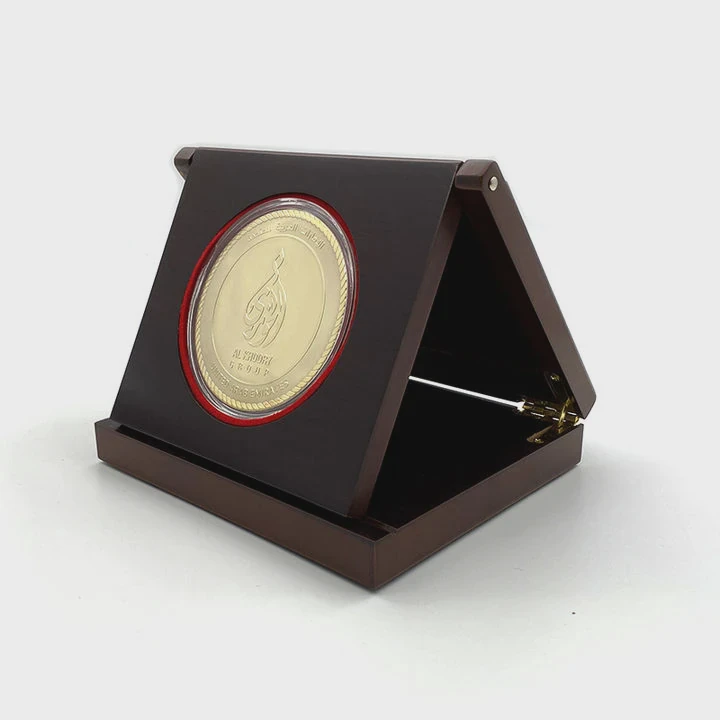 Wooden Souvenir Coin Display Gift Box