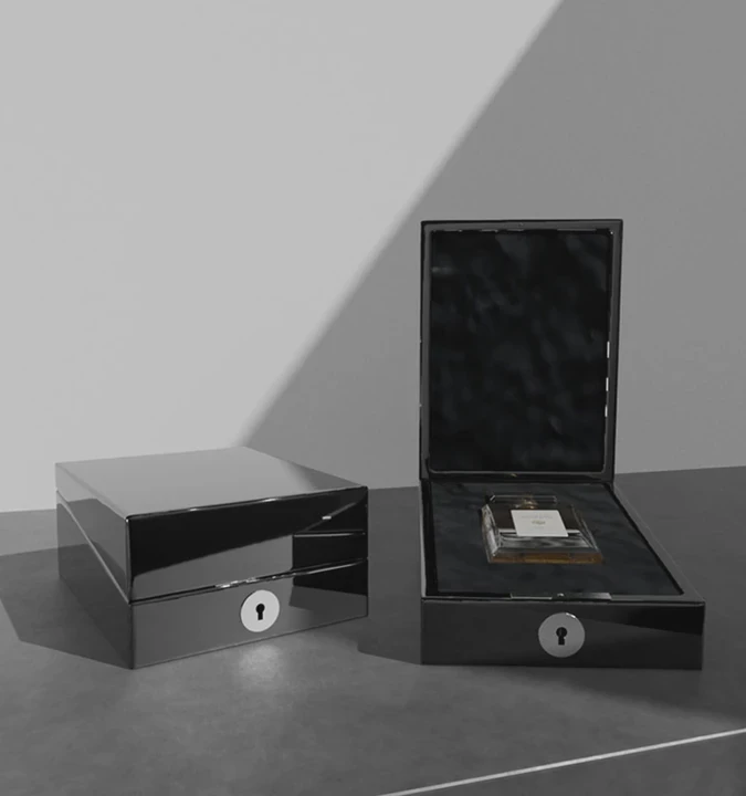Black Perfume Packaging Case