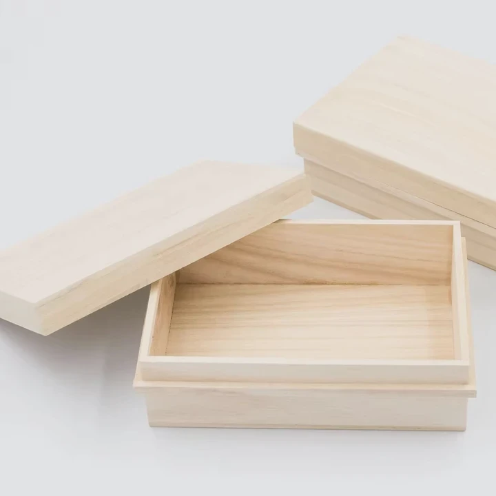 Square Wooden Lid Box